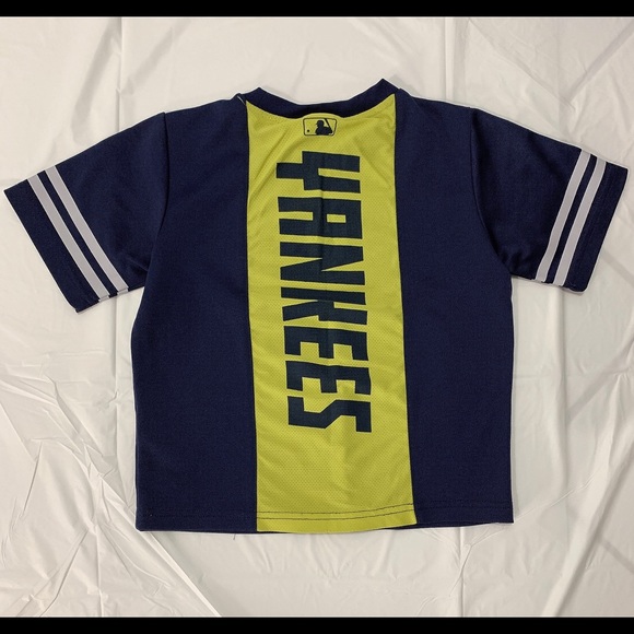 Yankees 4yr top - Picture 7 of 8